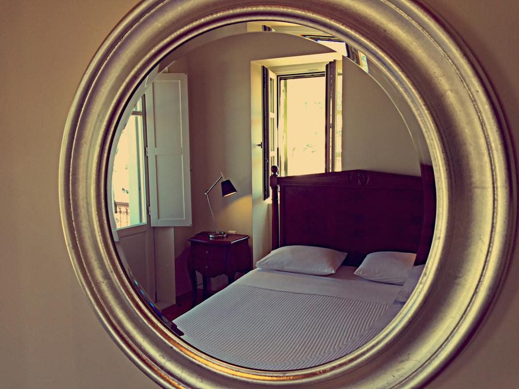 Thea Simi Quarto foto